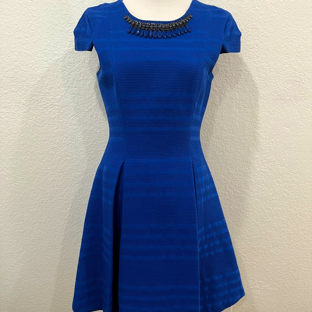 Zara cocktail dress in size Medium